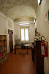 biblioteca.jpg (81309 byte)